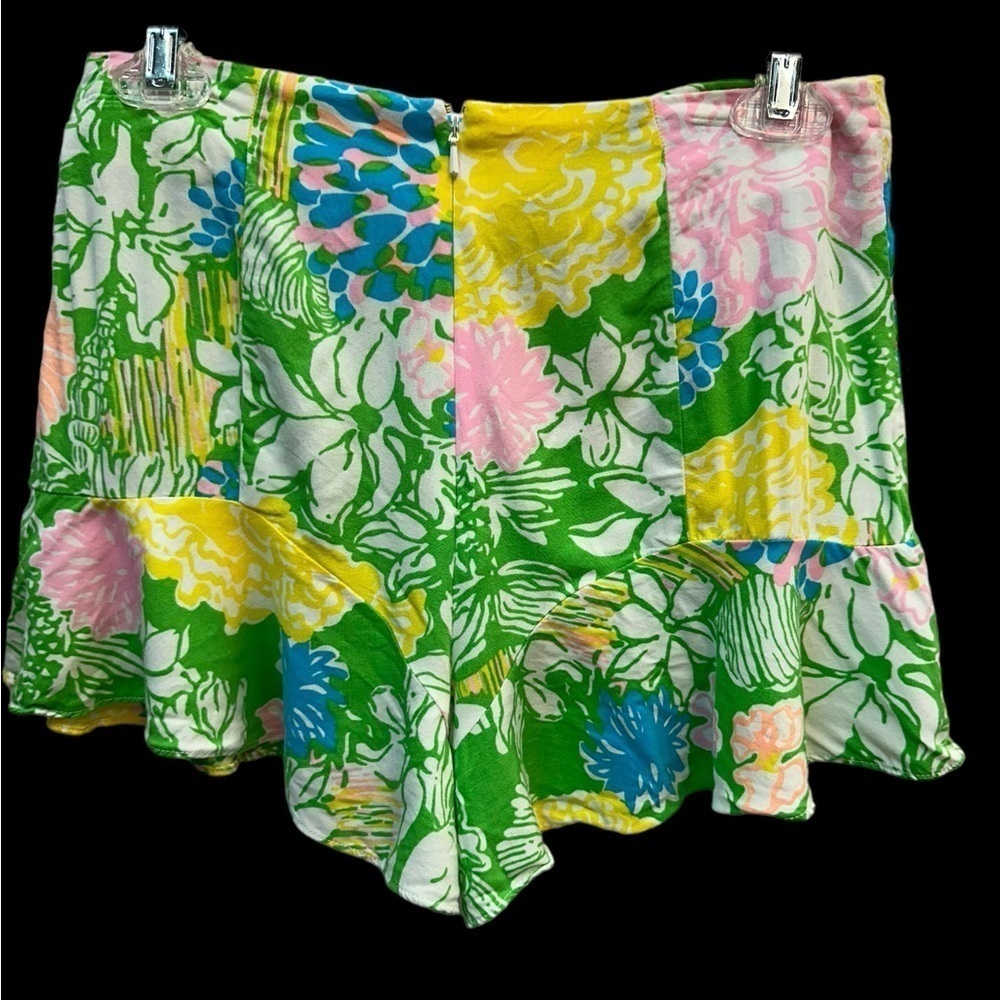 Lily Pulitzer shorts - Picture 2 of 6